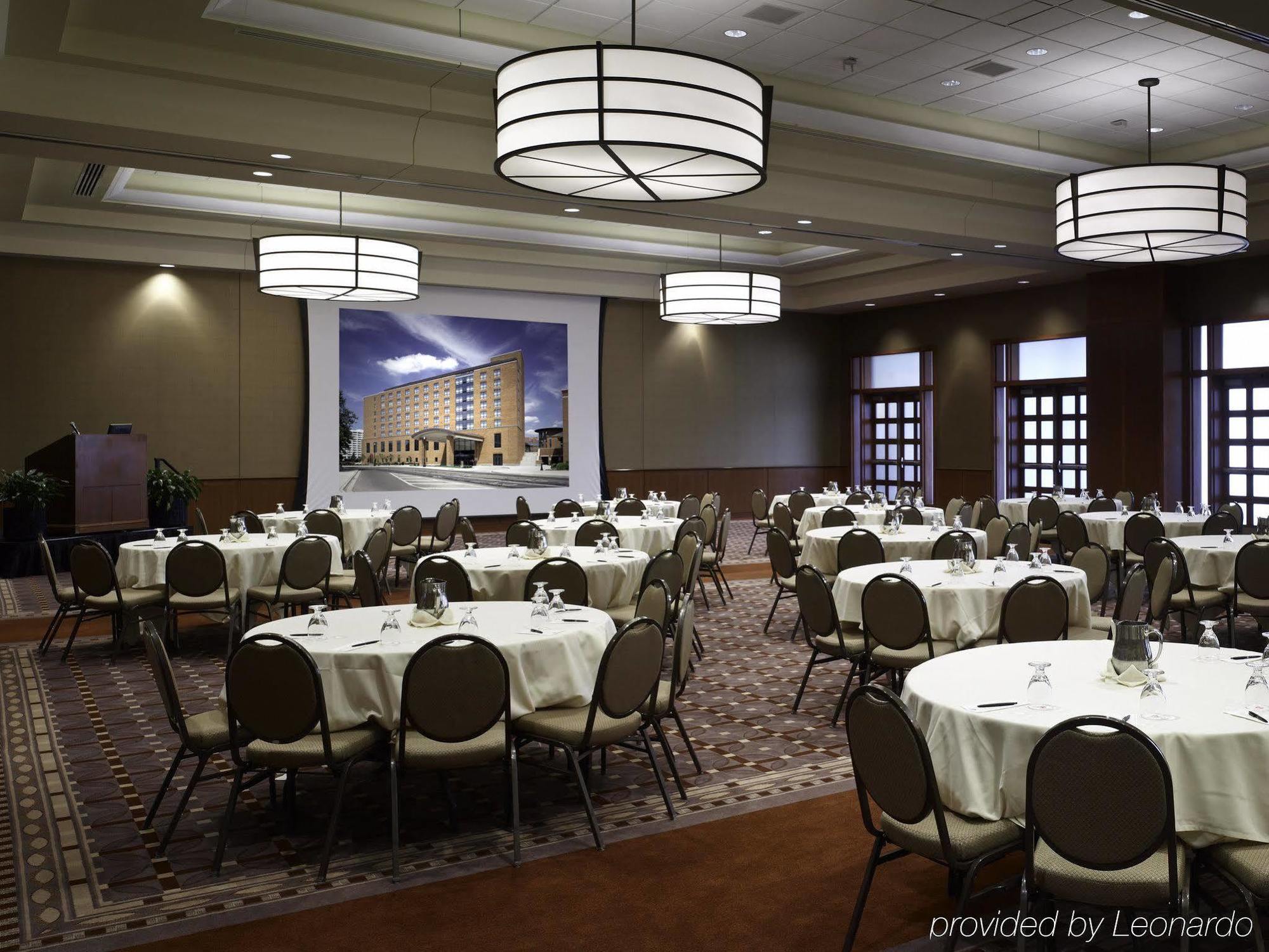 The Blackwell Columbus Restoran gambar